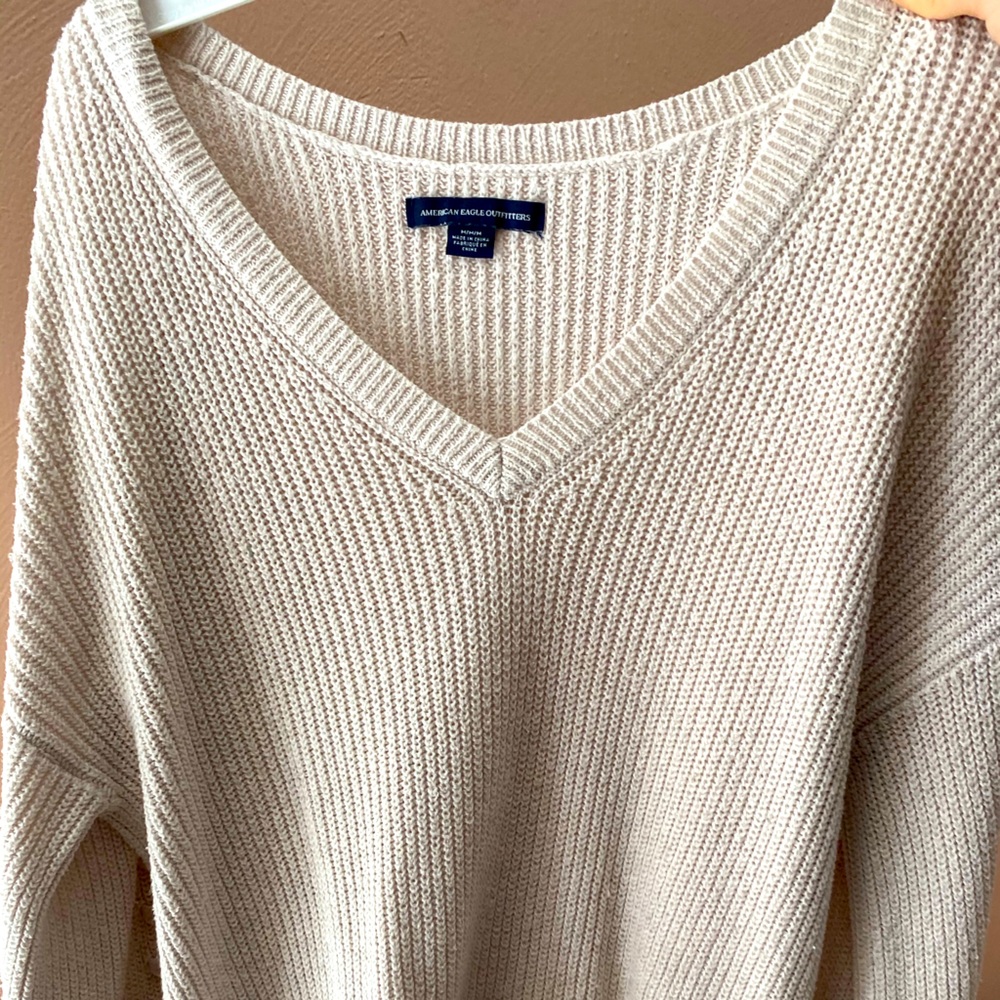 tan american eagle sweater